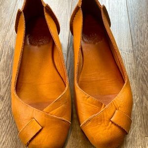 Elf Made By Hand Leather flats slip on shoes 9